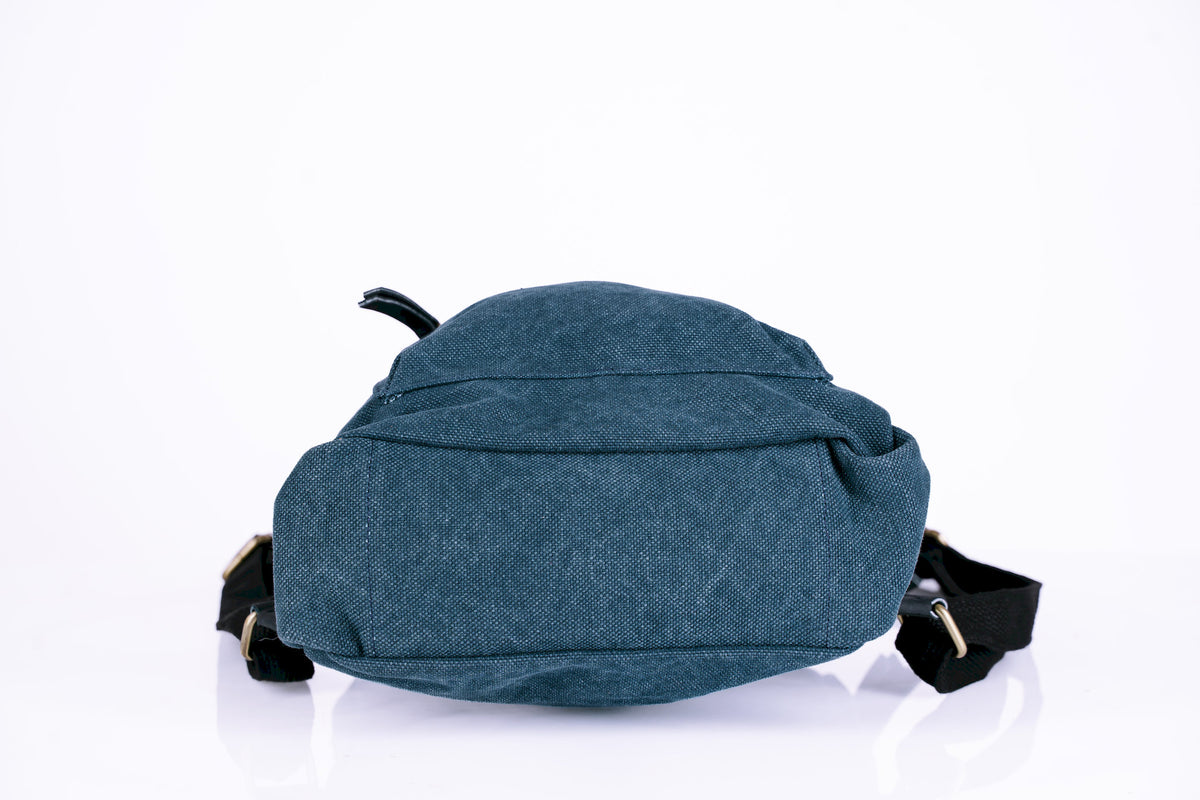 Womans Canvas Back Pack