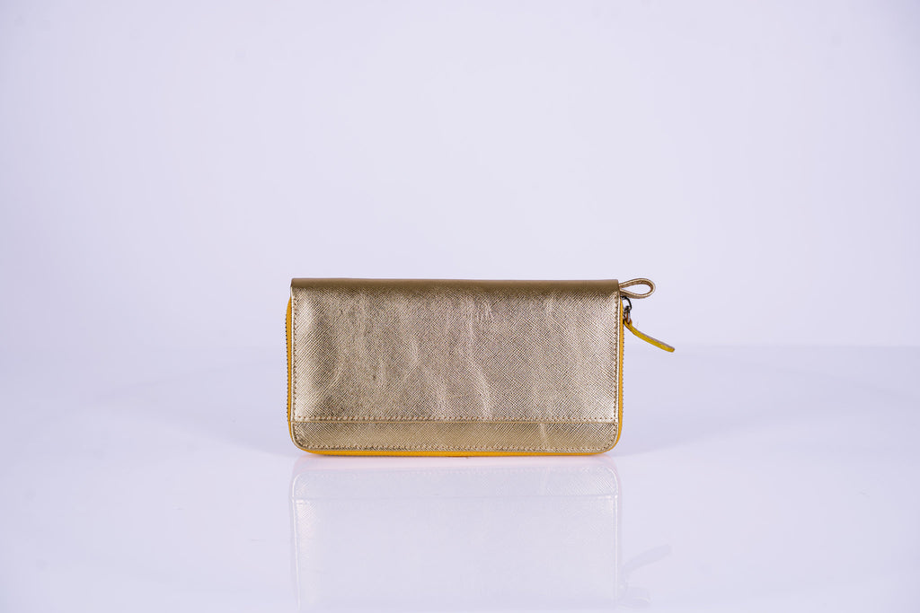 Tassled Leather Womans Zipped Wallet