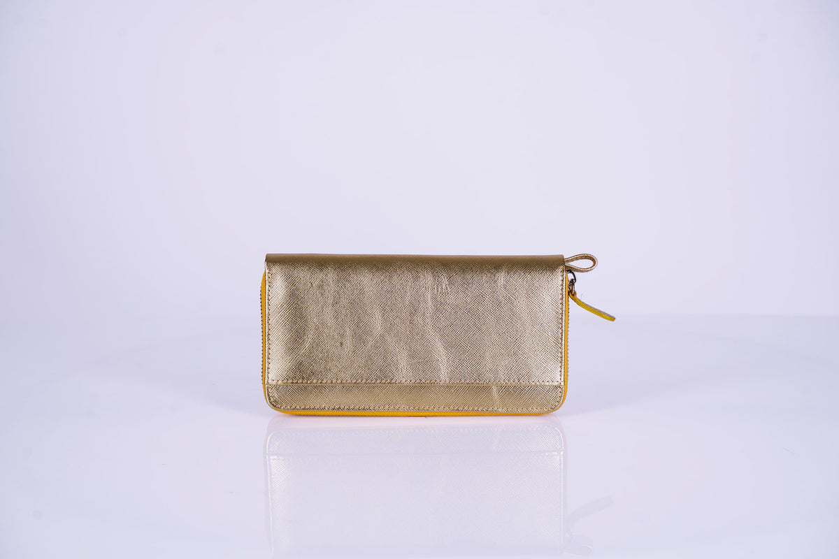 Tassled Leather Womans Zipped Wallet