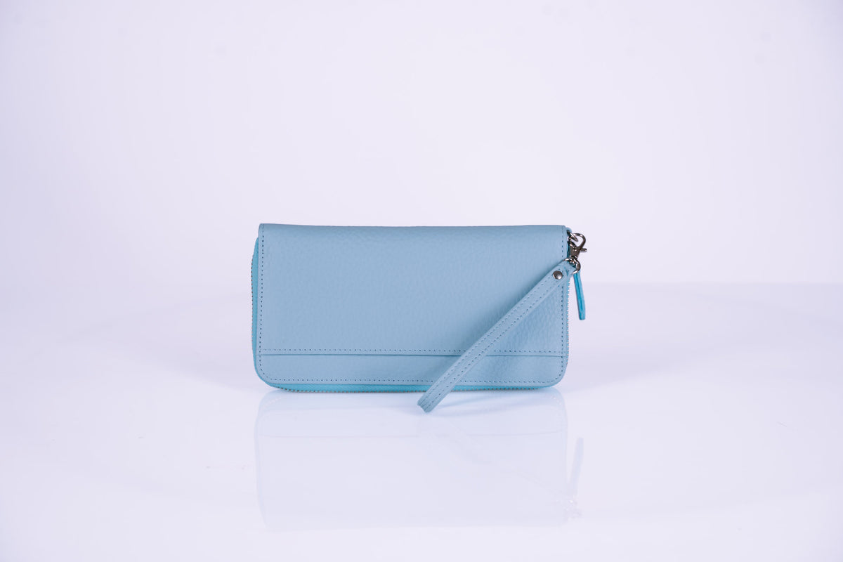 Tassled Leather Womans Zipped Wallet